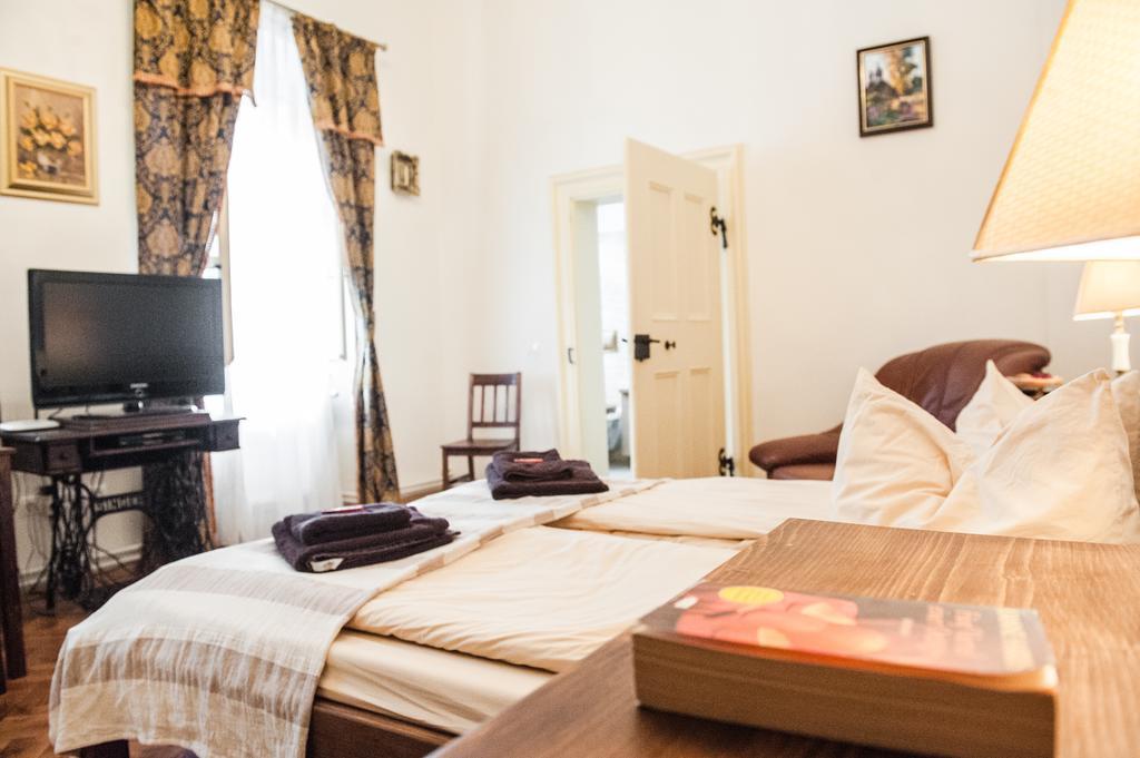 Brukenthal Central Apartments Sibiu Exteriör bild